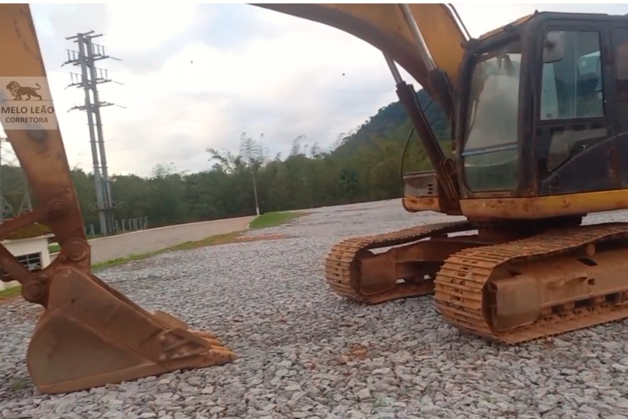 Caterpillar 320D2 - 17/17 6
