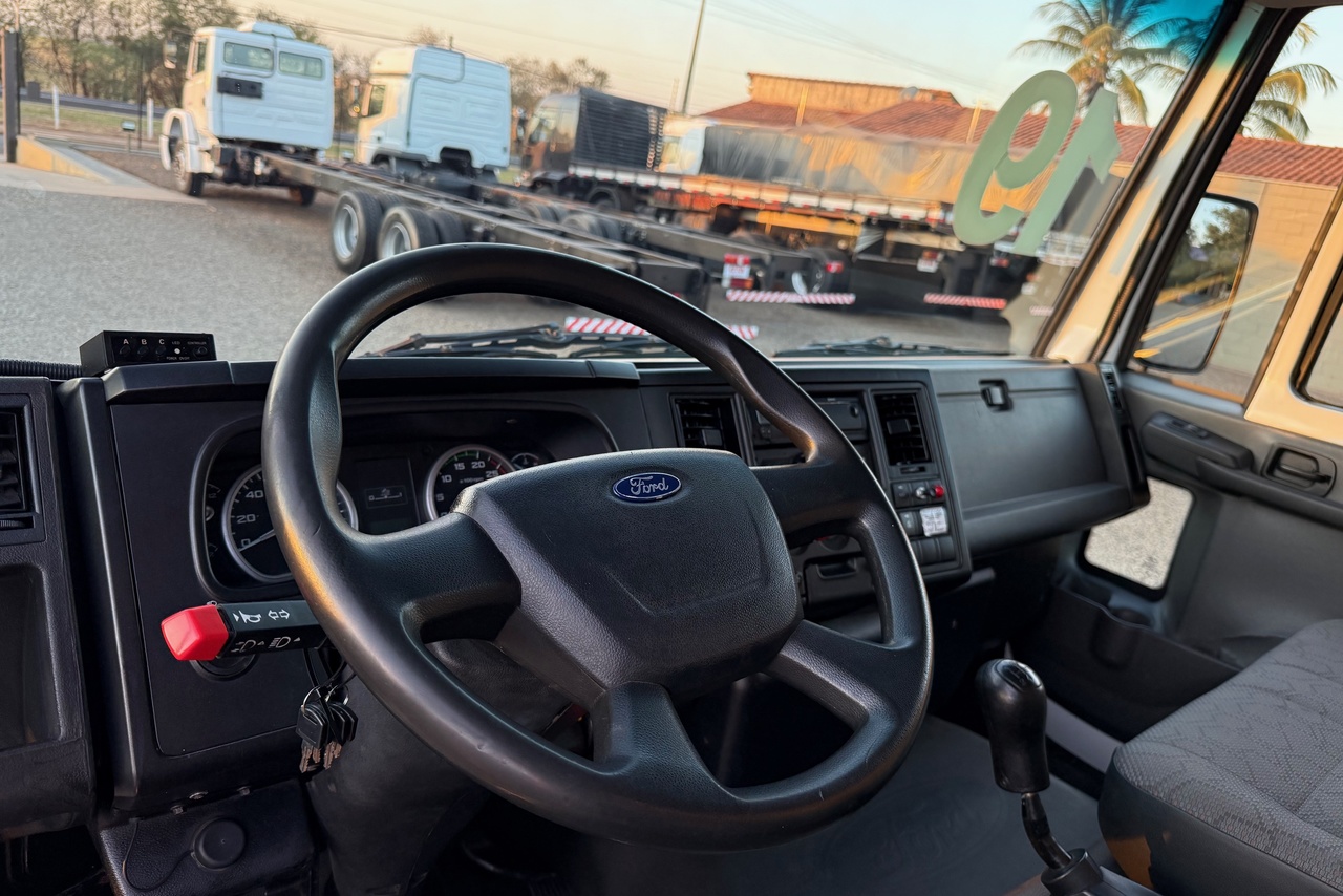 Ford Cargo816 - 18/19 8