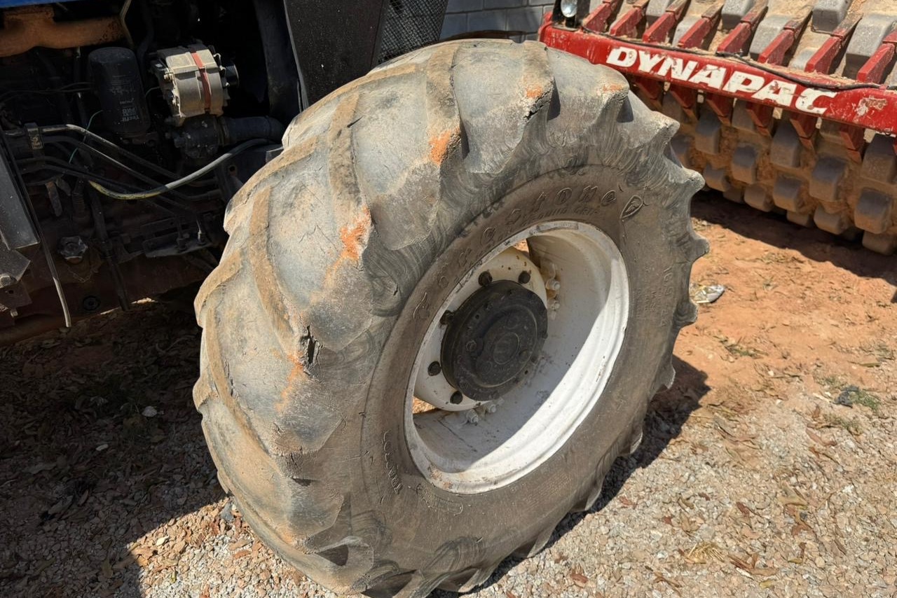 New Holland 7630 - 09/09 6