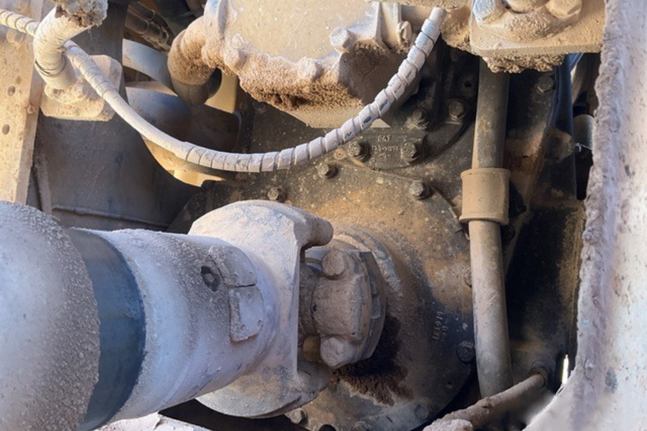 Caterpillar 988G - 02/02 15