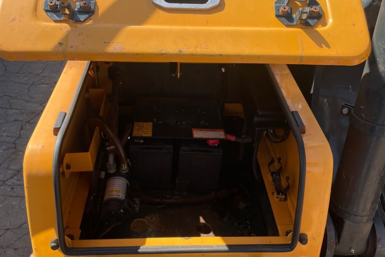 Hyundai R220 LC - 22/22 9