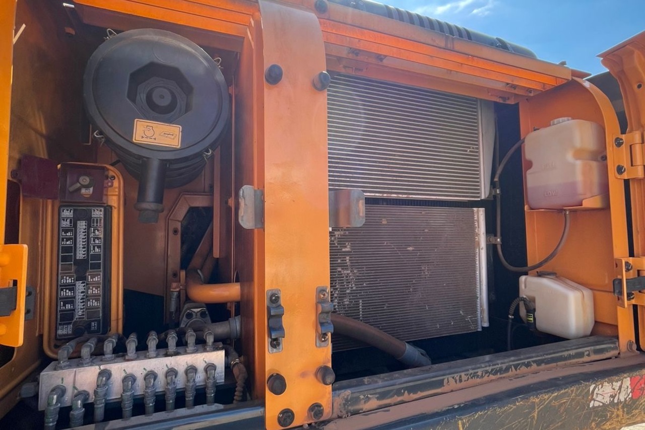 Hyundai R220 LC - 22/22 10