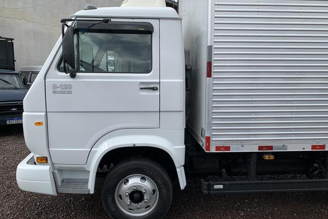 Volkswagen 8 120 - 09/09 2