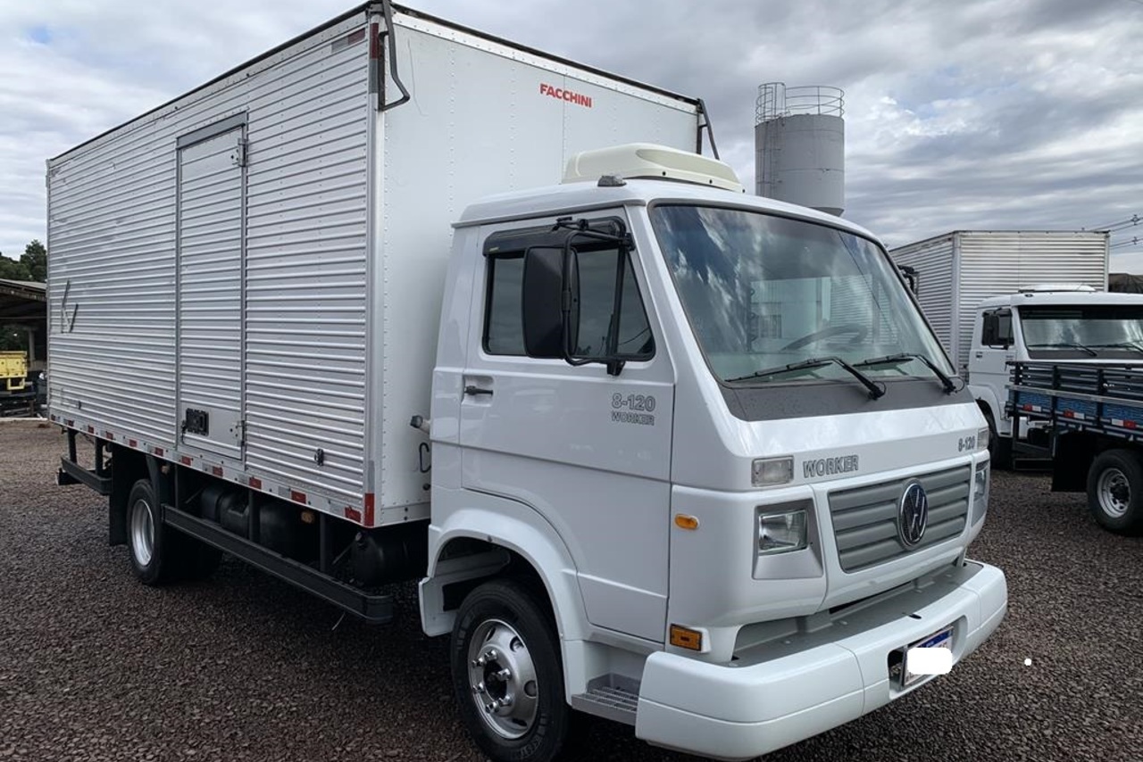 Volkswagen 8 120 - 09/09 4