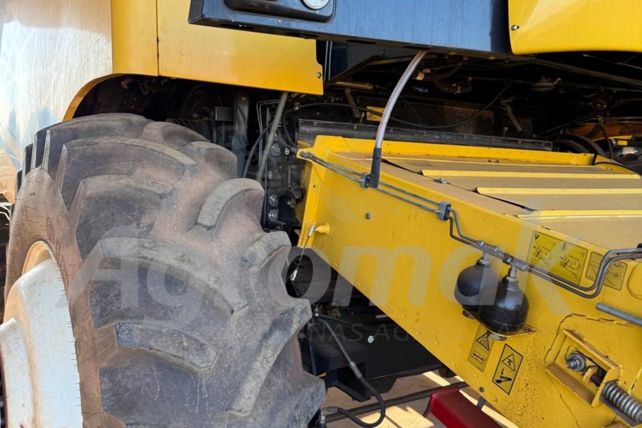 New Holland TX 5.90 - 21/21 5