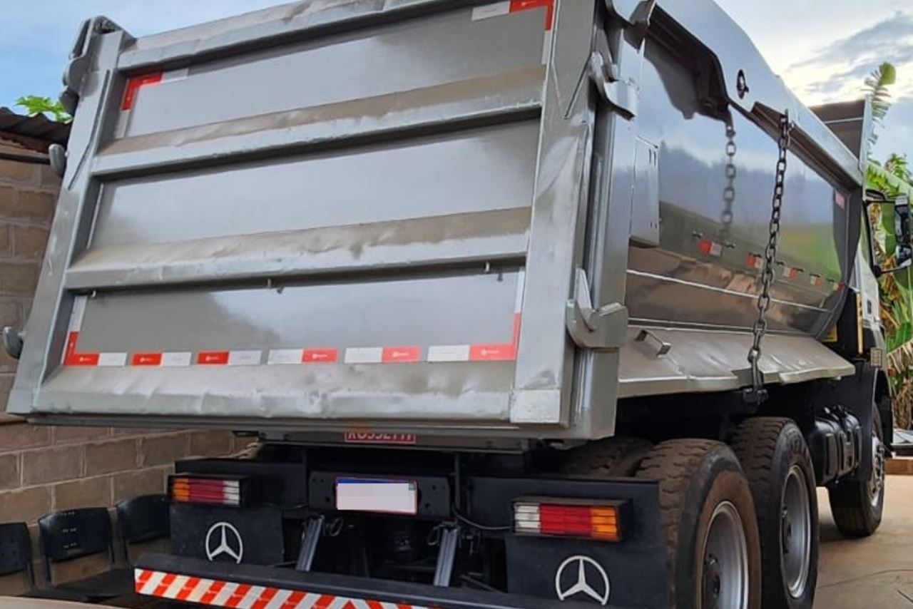 Mercedes Benz Axor 4144 - 16/16 4