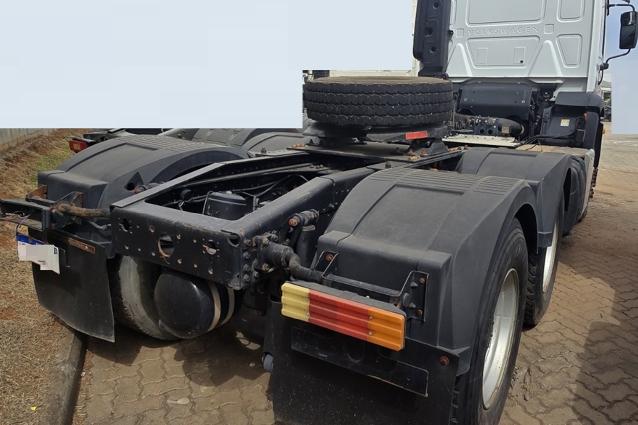 Volkswagen VW 33460 Constellation 6x4 - 21/22 3