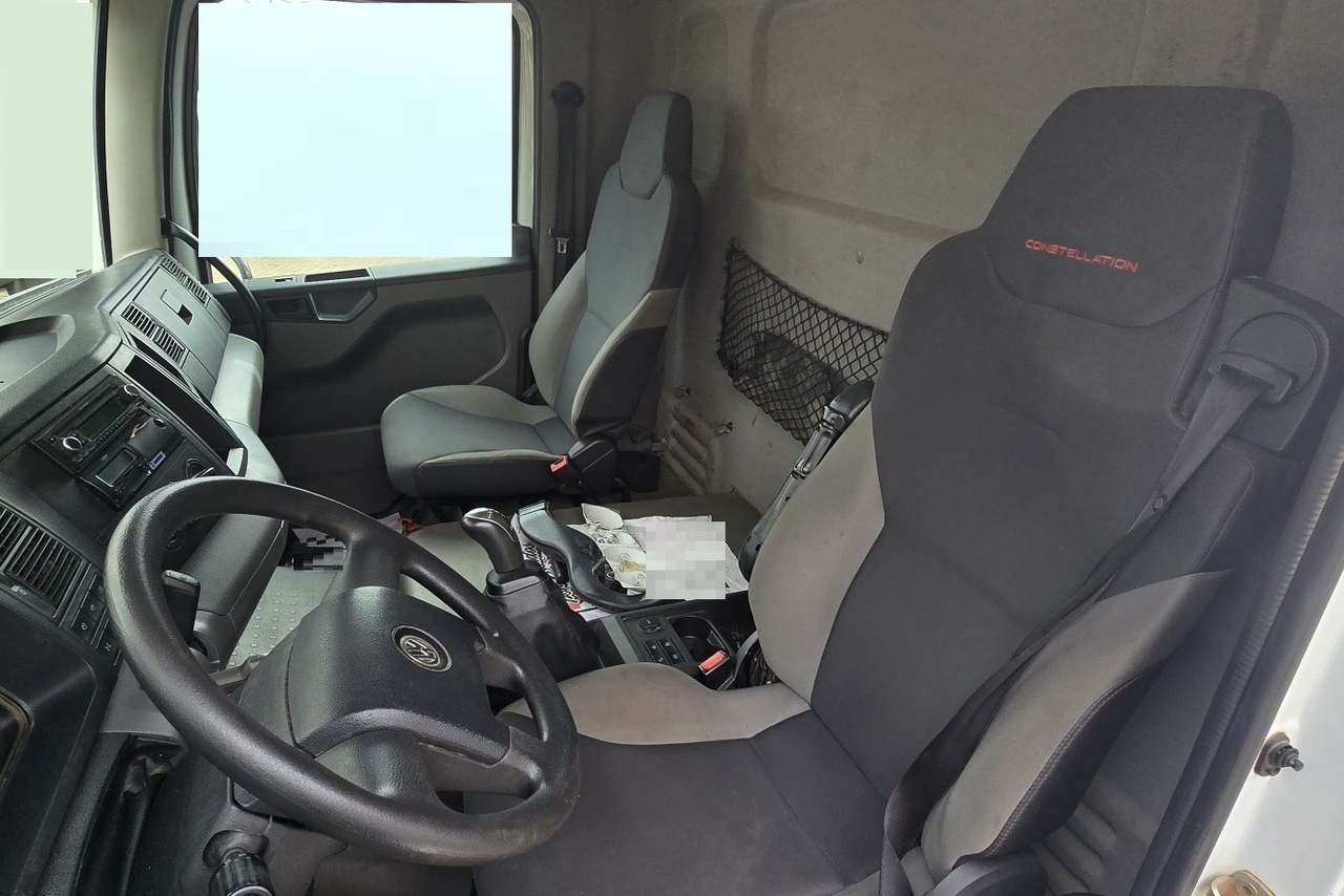 Volkswagen VW 33460 Constellation 6x4 - 21/22 5
