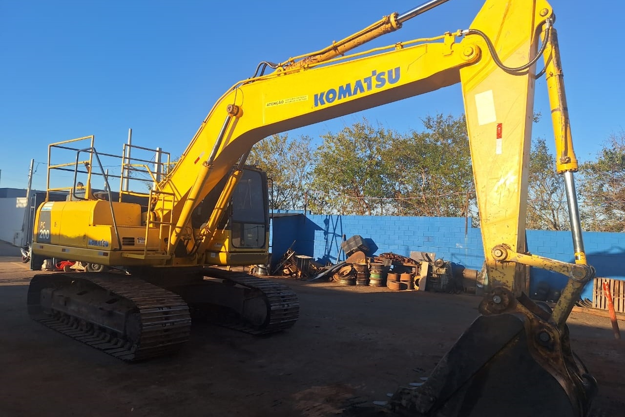 Komatsu PC200 - 14/14 2