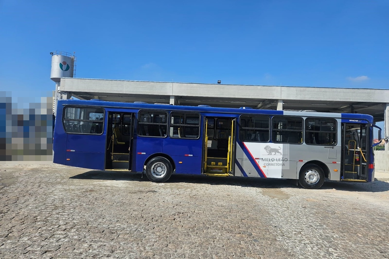 Mercedes Benz Urbano - 13/13 12