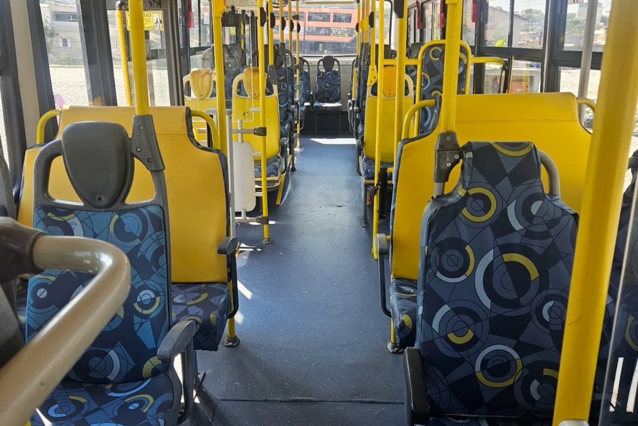 Mercedes Benz Urbano - 13/13 20