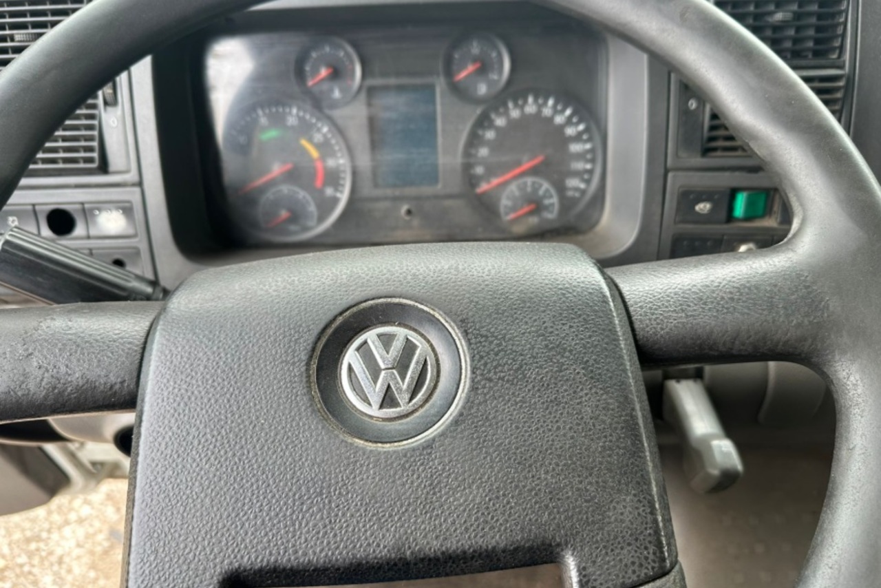 Volkswagen 15-190 E Constellation - 18/19 9