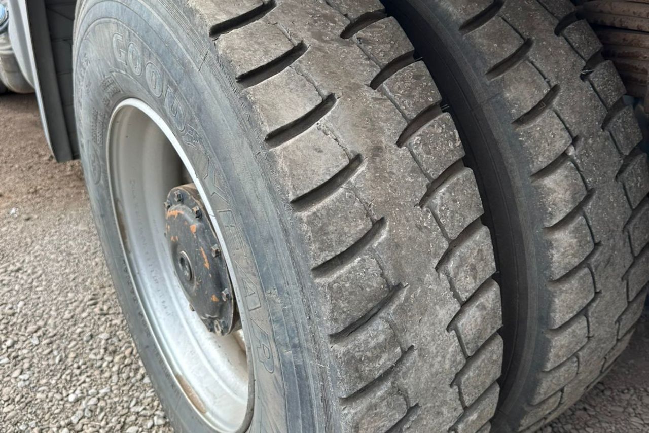 Mercedes Benz Axor 3344 - 20/20 5
