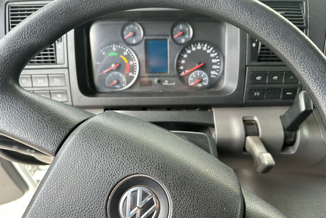 Volkswagen VW 25420 Constellation 6x2 - 21/22 6