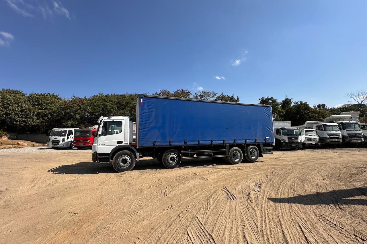 Mercedes Benz Atego 2426 - 14/14 4