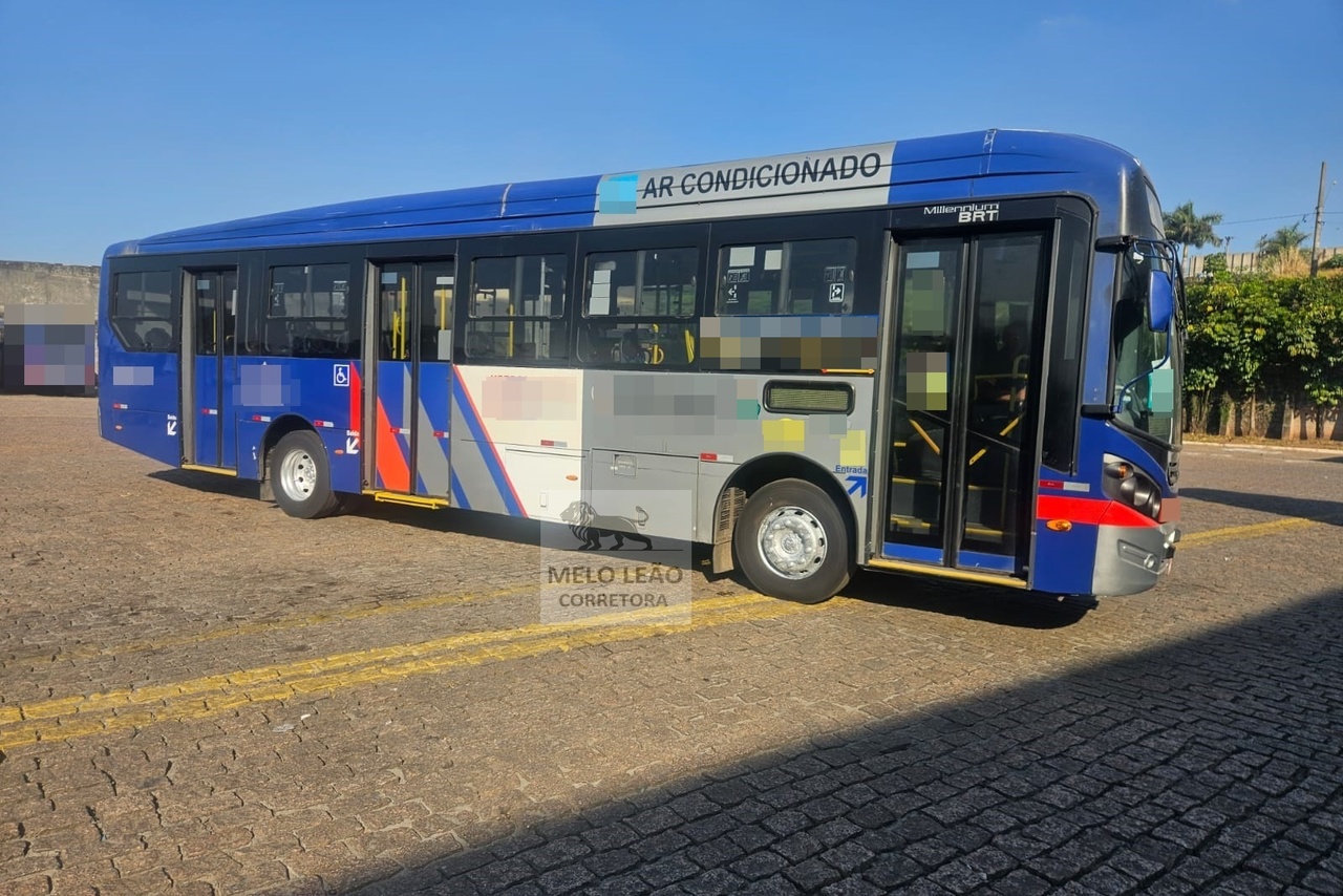Mercedes Benz Urbano - 14/15 2