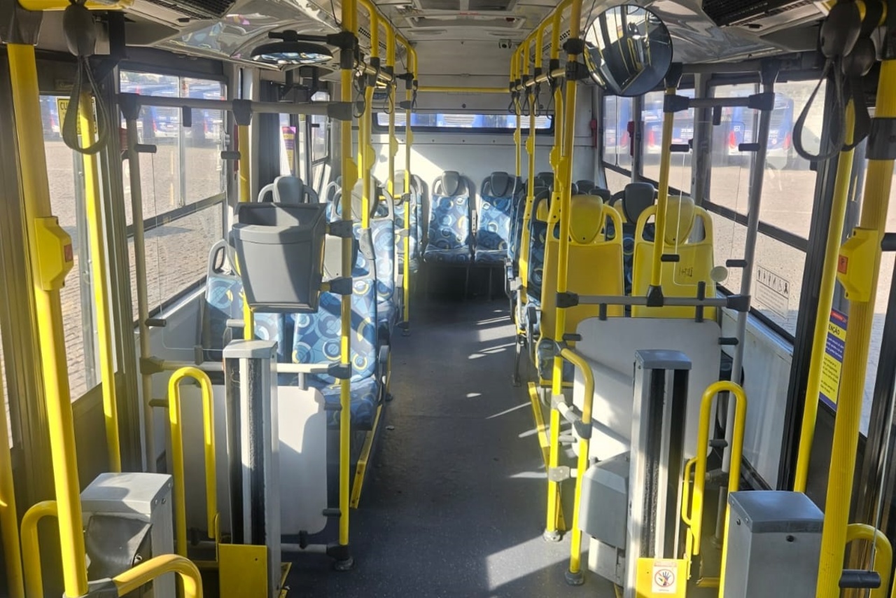 Mercedes Benz Urbano - 14/15 10