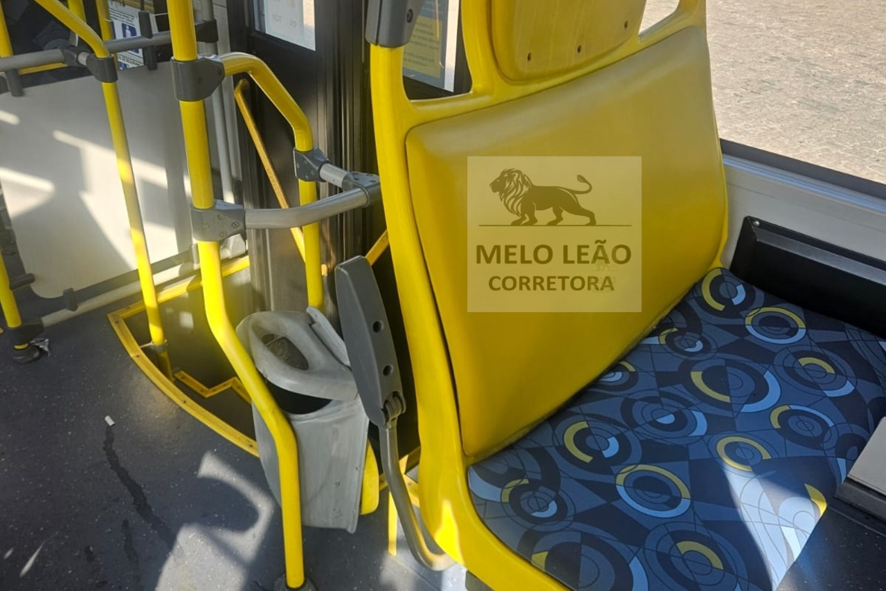 Mercedes Benz Urbano - 14/15 11