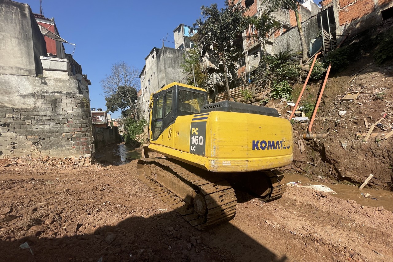 Komatsu PC160 LC - 08/08 2