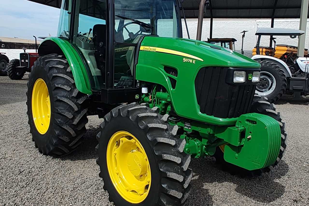 John Deere  5078 - 18 2