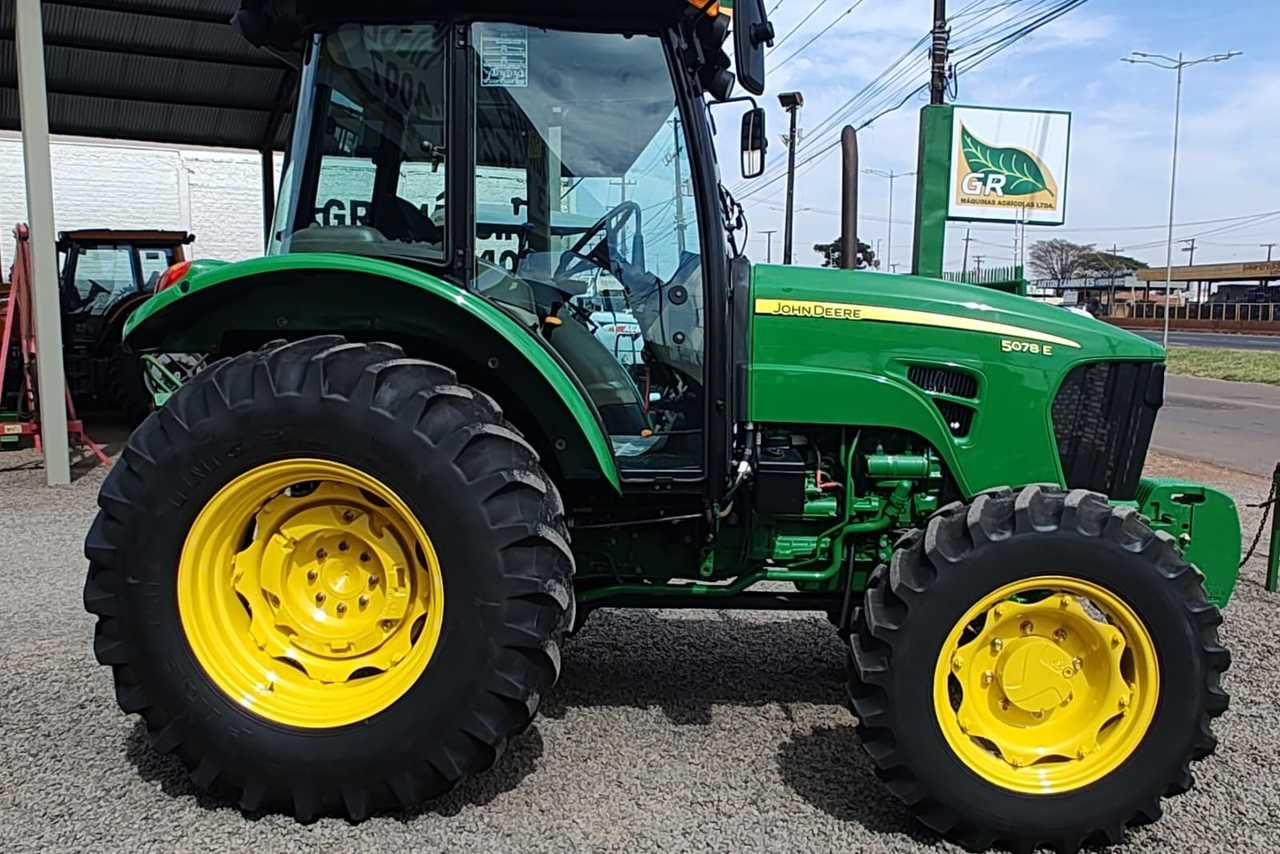 John Deere  5078 - 18 6