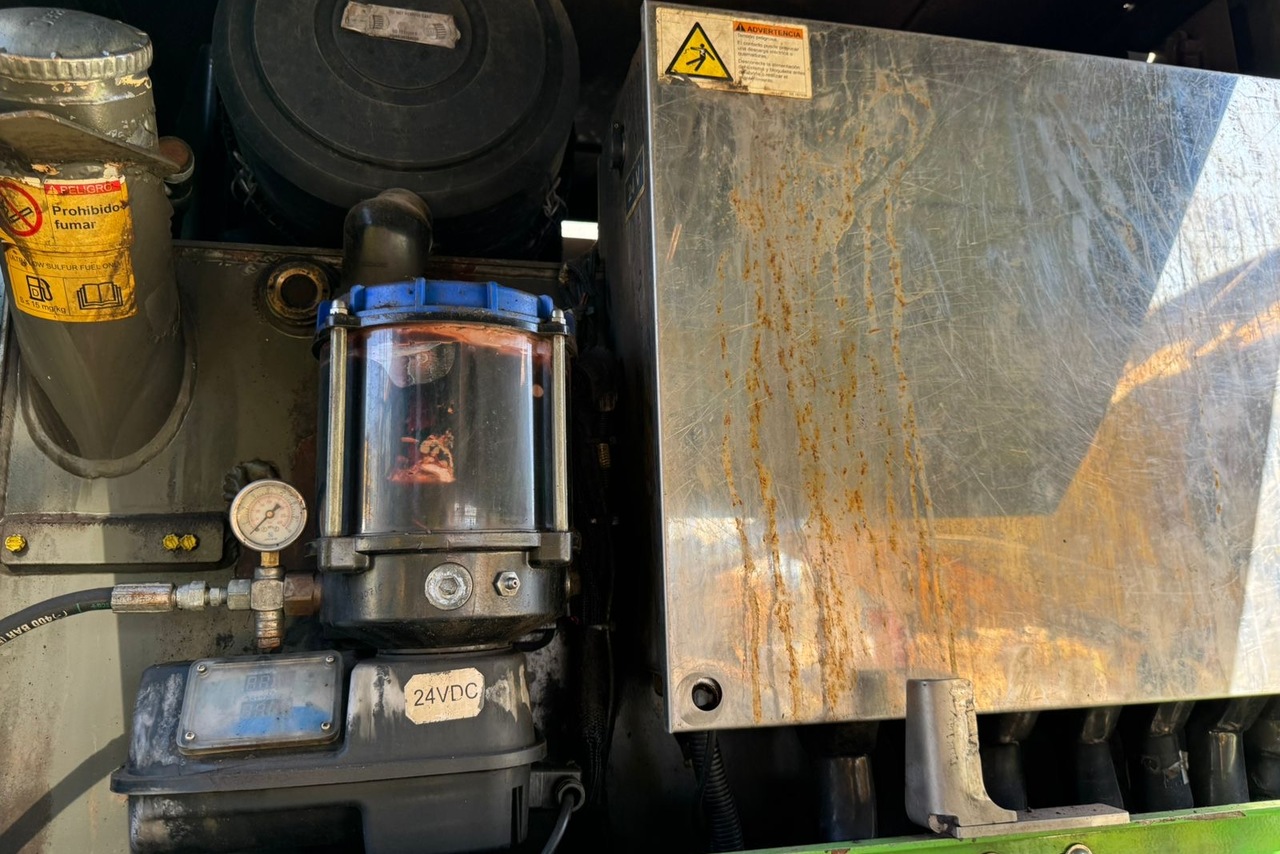 Sennebogen  818M - 14/14 3