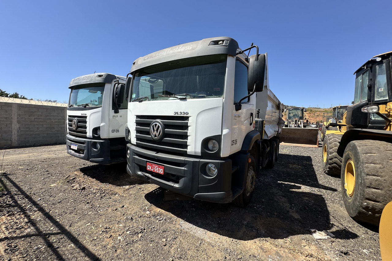 Volkswagen 31-330 E Constellation 6x4 - 19/20 6