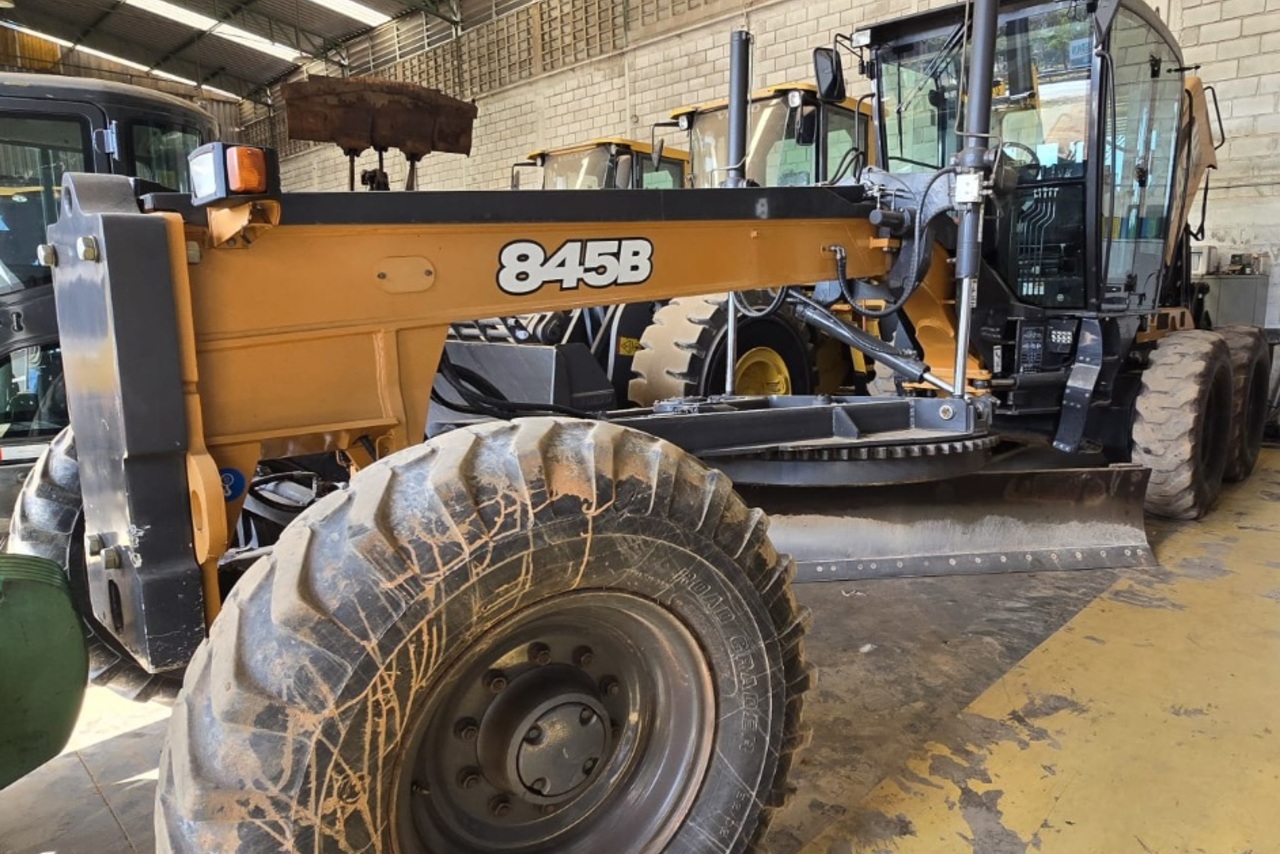 Case 845 - 21/21 3