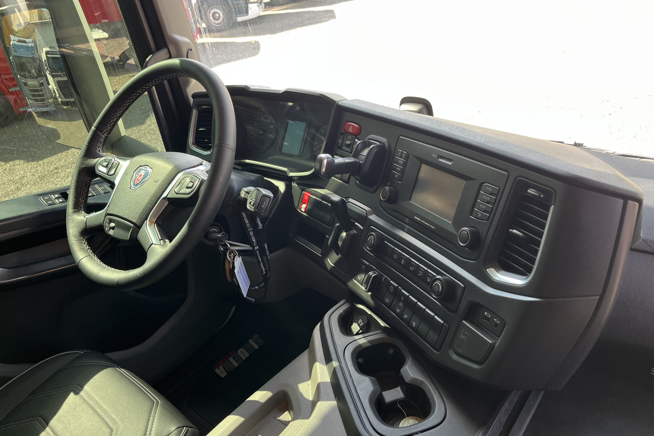 Scania P360 - 21/21 12