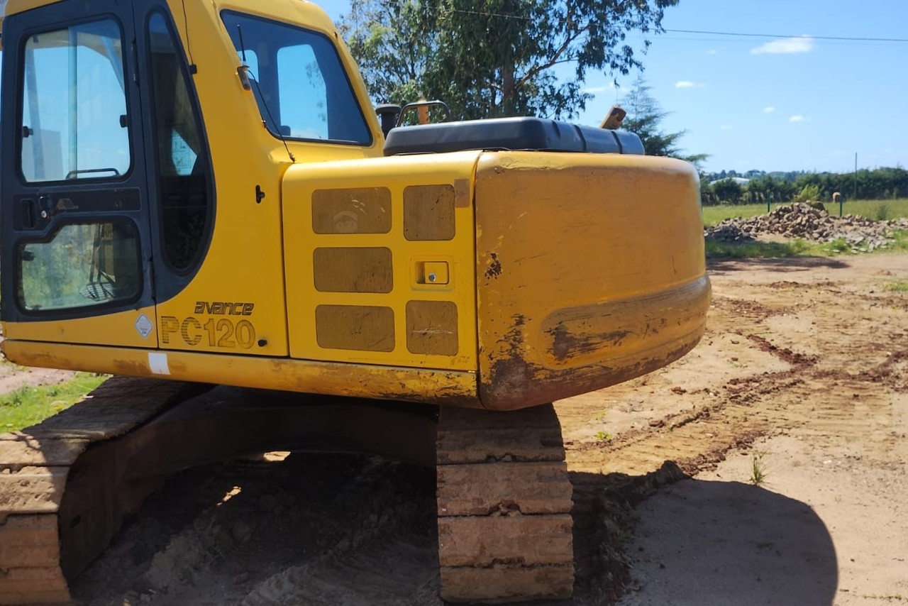 Komatsu PC120 - 08/08 2