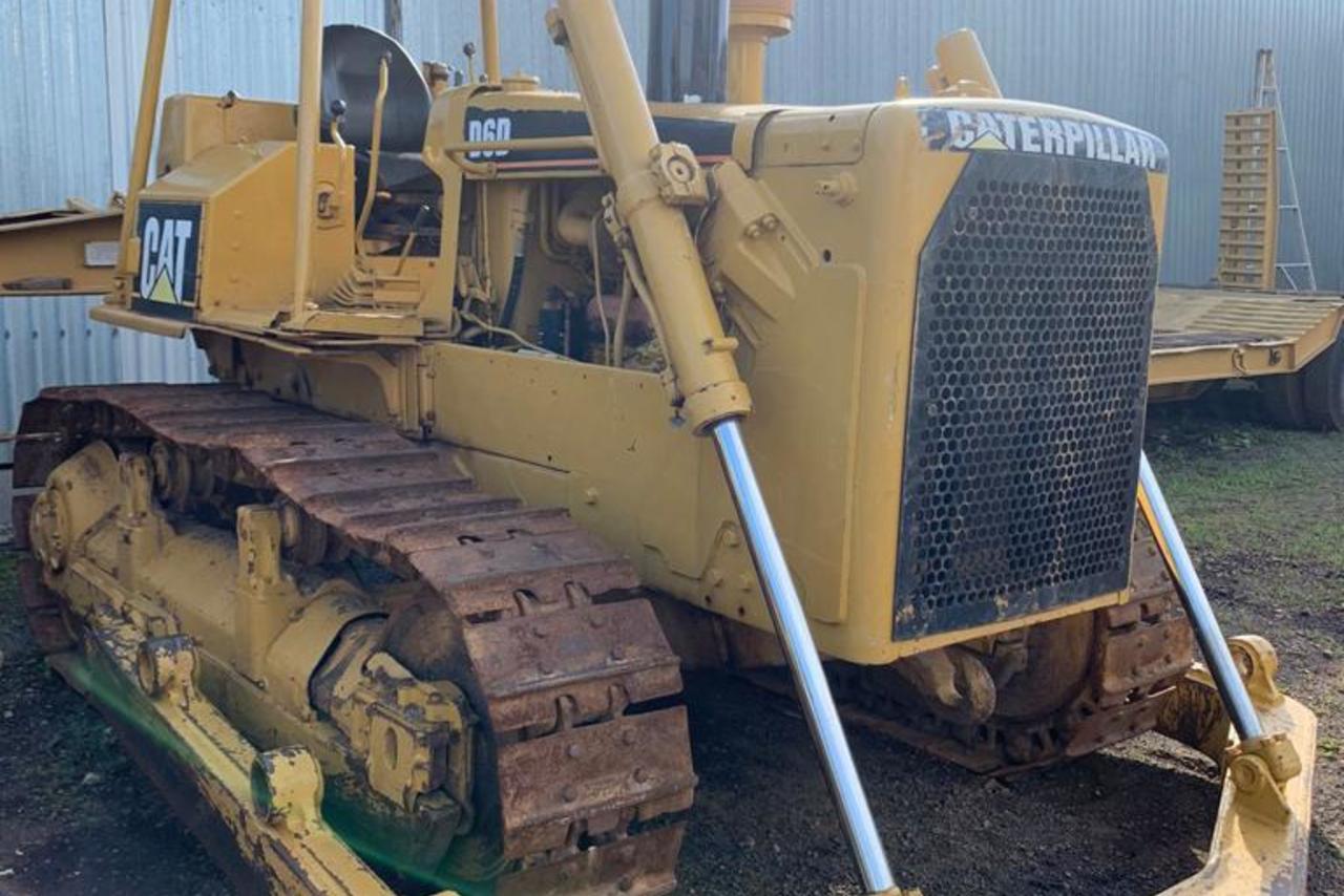 Caterpillar D6D - 85/85 3
