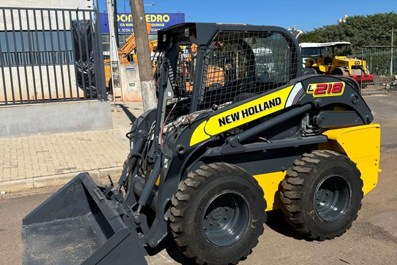 New Holland L218 - 15/15 5