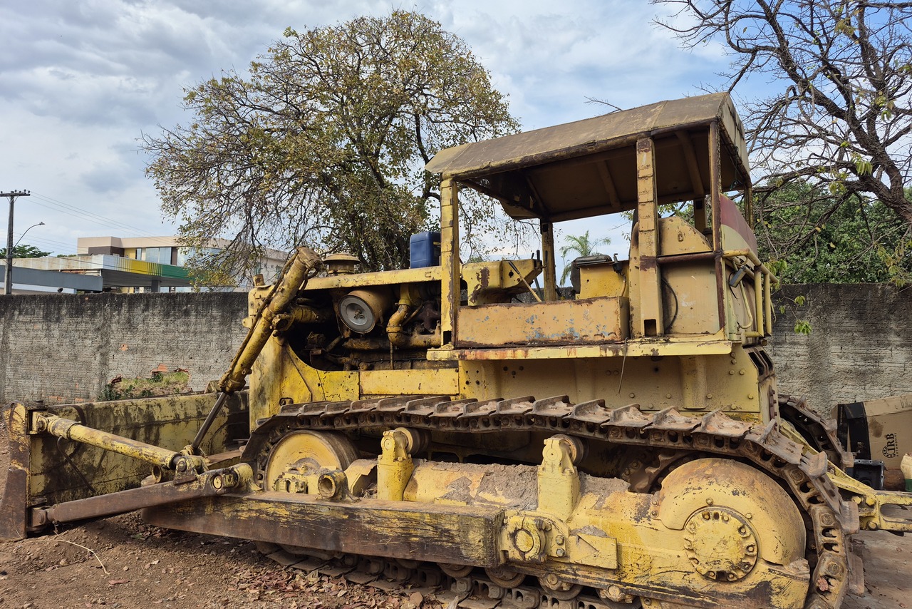 Caterpillar D8H - 82/82 10