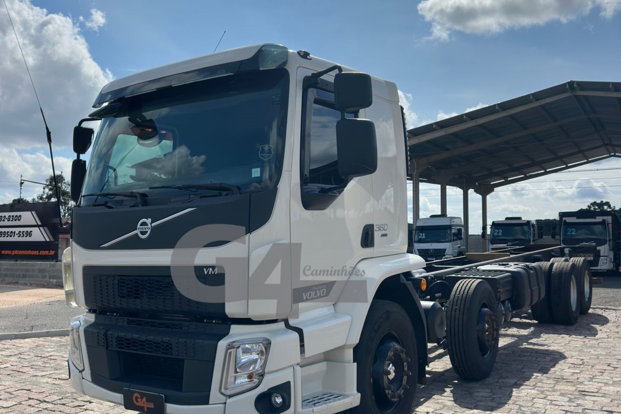 Volvo VM360 - 23/23 2