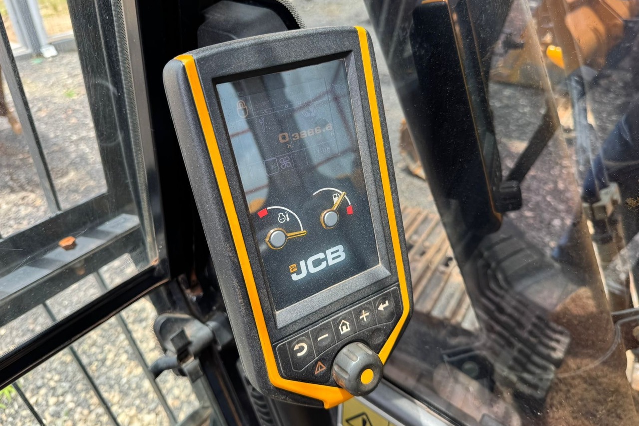 JCB JS220LC - 19/19 10