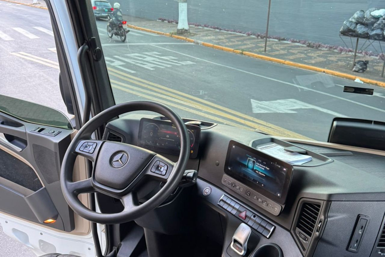 Mercedes Benz Actros 2651 - 20/21 5