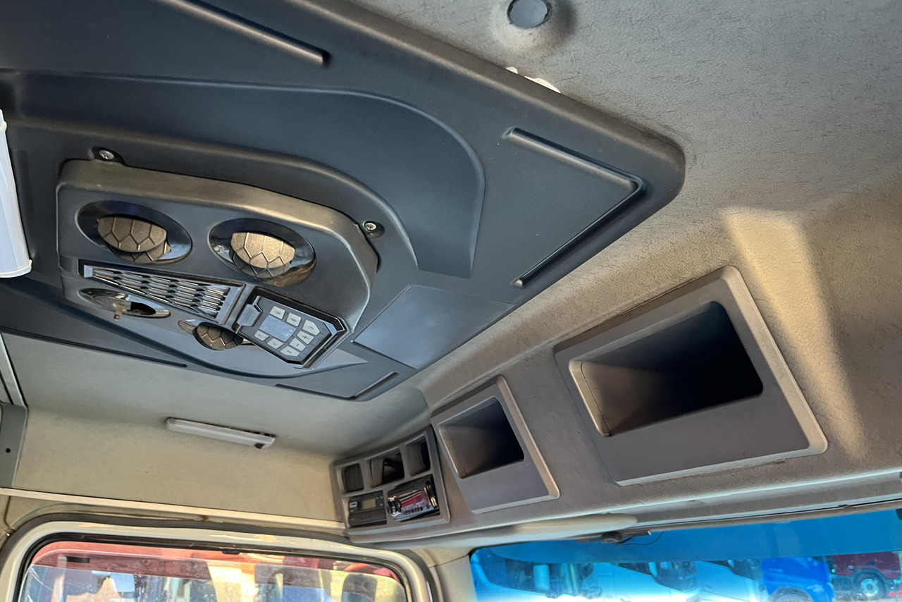 Mercedes Benz Axor 2040 - 05/05 5