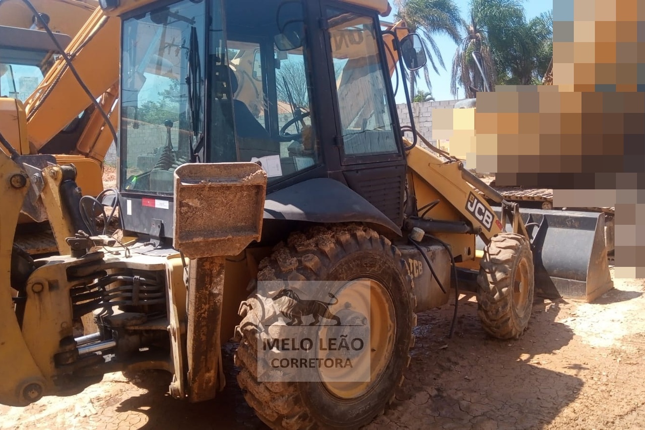 JCB 3C -  5