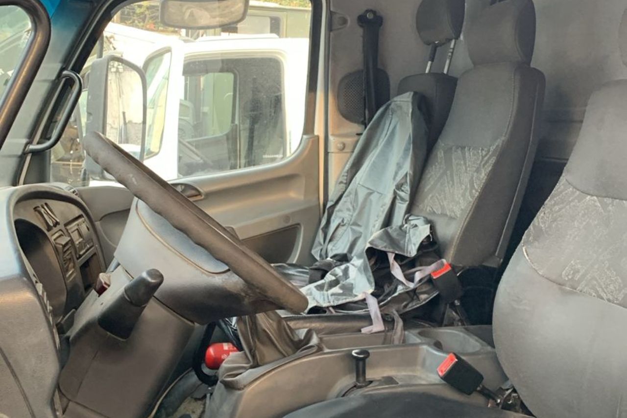 Mercedes Benz Accelo 815 - 20/20 2