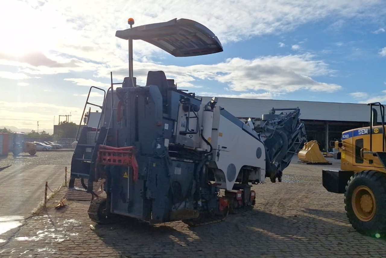 Wirtgen W100F - 08/08 3
