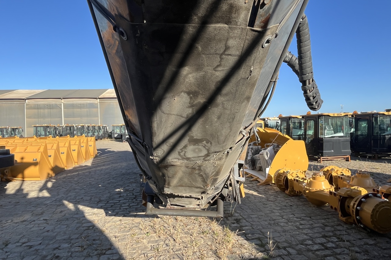Wirtgen W100F - 08/08 15