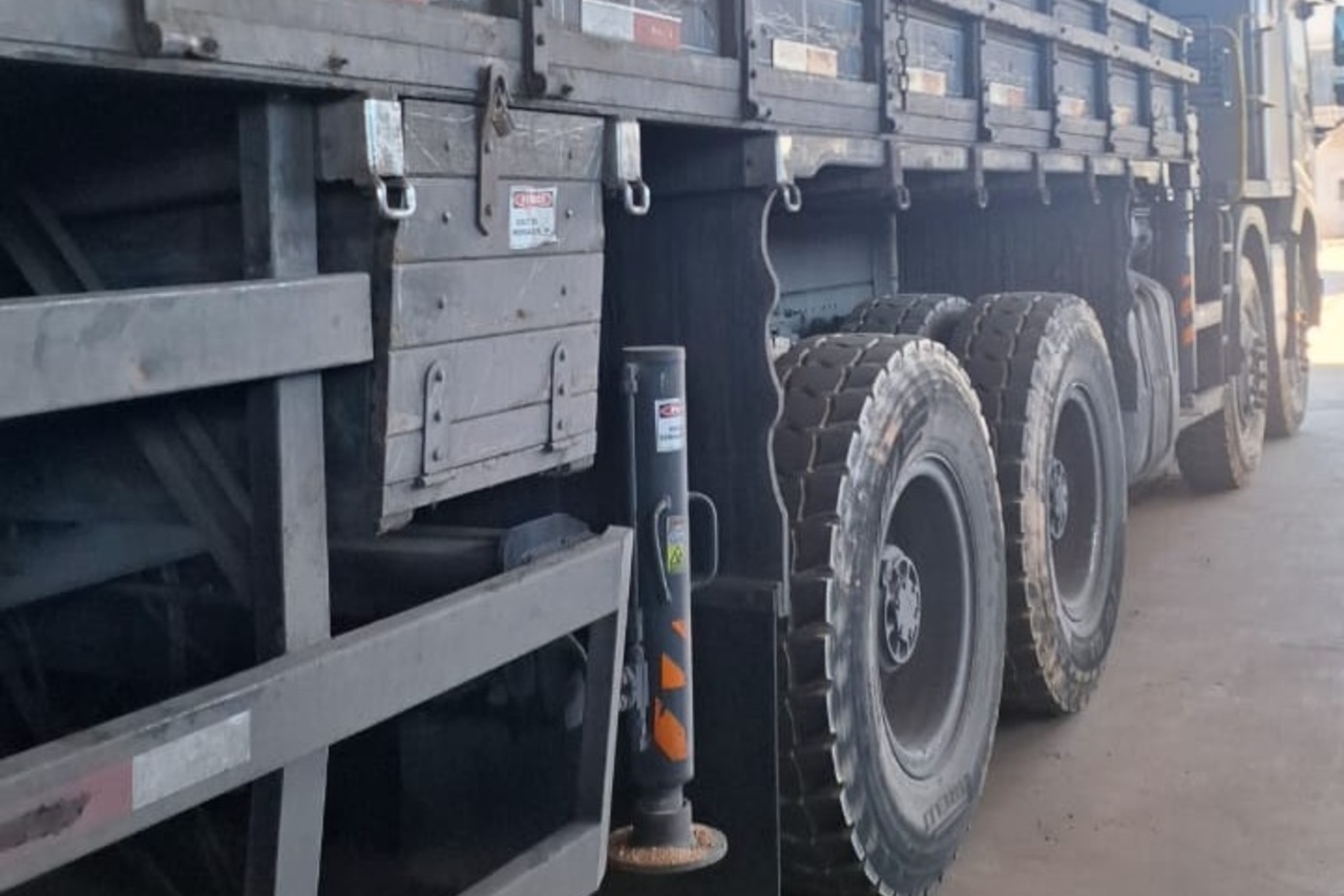 Volvo FMX 500 6x4 Euro 5 - 22/22 19