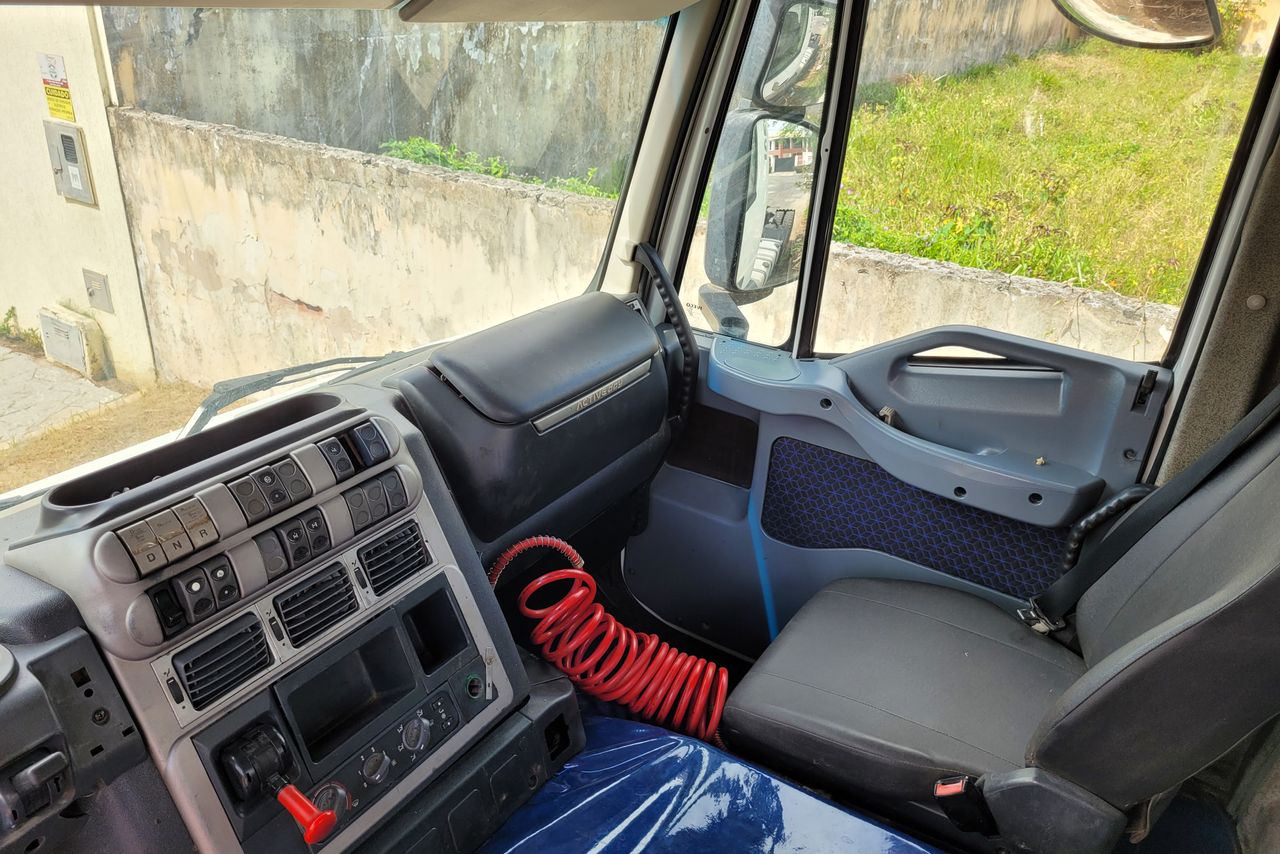 Iveco Trakker 740T48 - 13/13 12