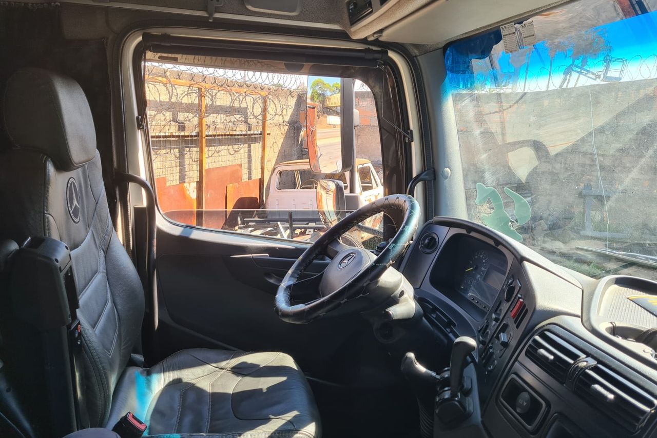 Mercedes Benz Axor 2536 - 15/16 5