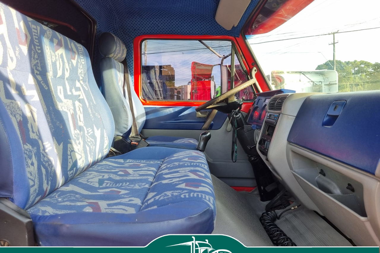 Volkswagen 13-180 - 07/08 6