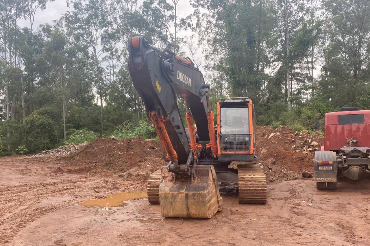 Doosan DX225LCA - 12/12 2