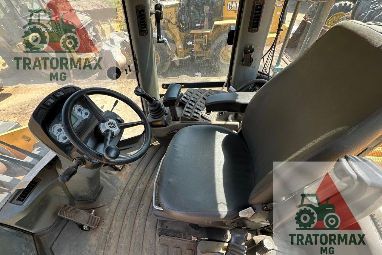 New Holland W190 - 20/20 3