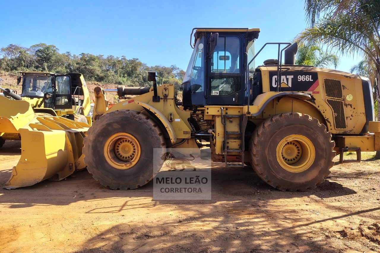 Caterpillar  966L - 18/18 9