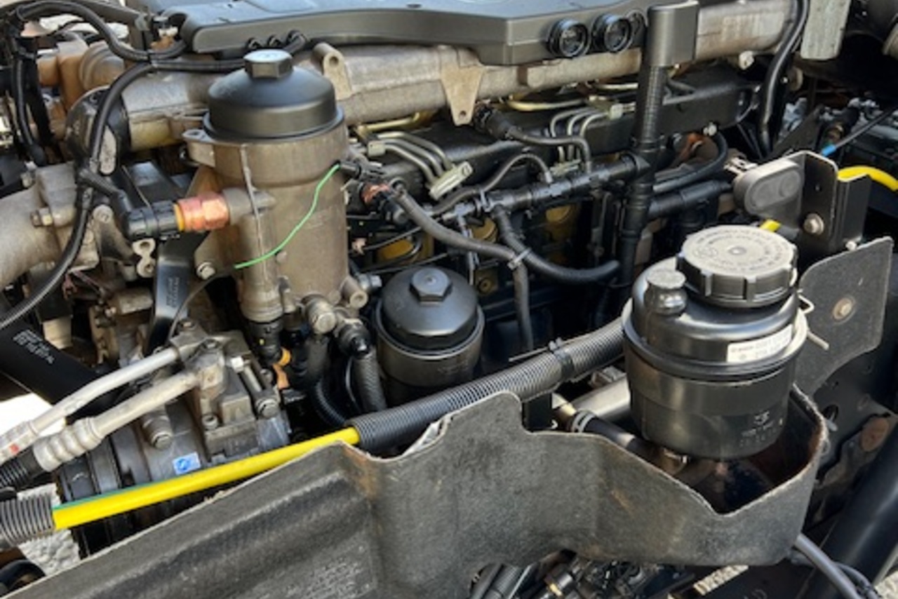 Volkswagen 24-280 E Constellation 6x2 - 21 12