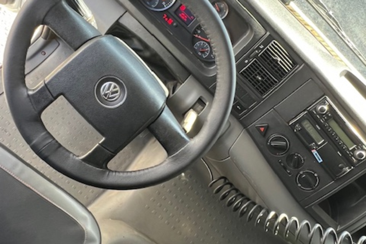 Volkswagen 24-280 E Constellation 6x2 - 21 17